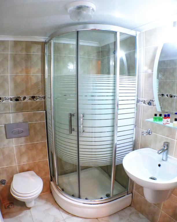 Assos Hotel Ngoại thất bức ảnh