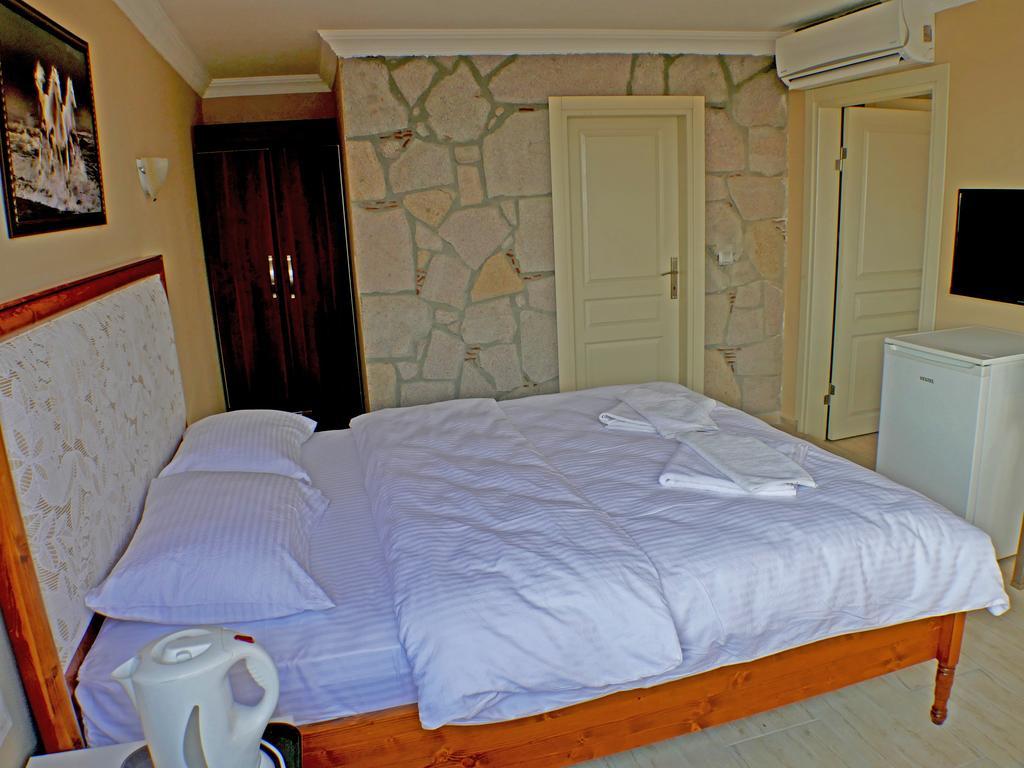 Assos Hotel Ngoại thất bức ảnh